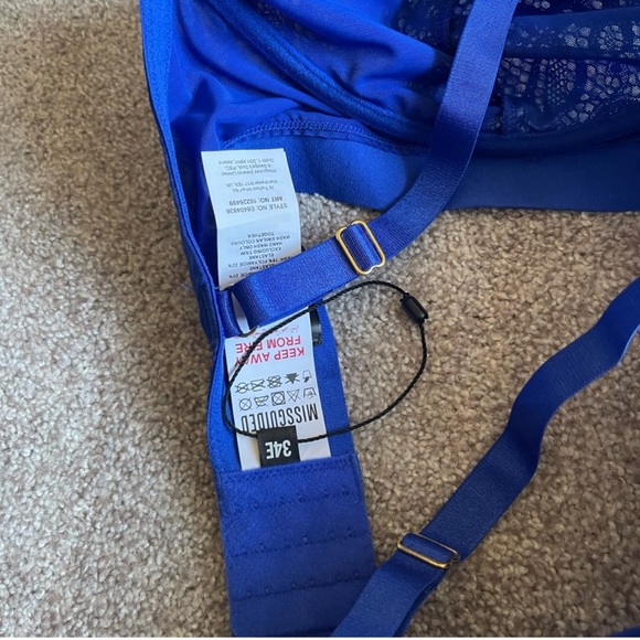 Missguided unlined bra - Picture 3 of 4